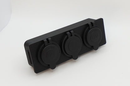 Landrover Discovery 2 Power Panel - (Rear Of Center Console)