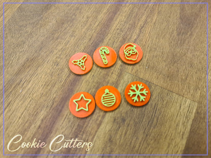 A Gingerbread House Cutter/Stamp Kit Christmas